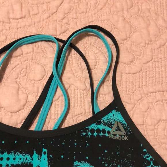 NWOT Reebok Sports Bra - Picture 2 of 3